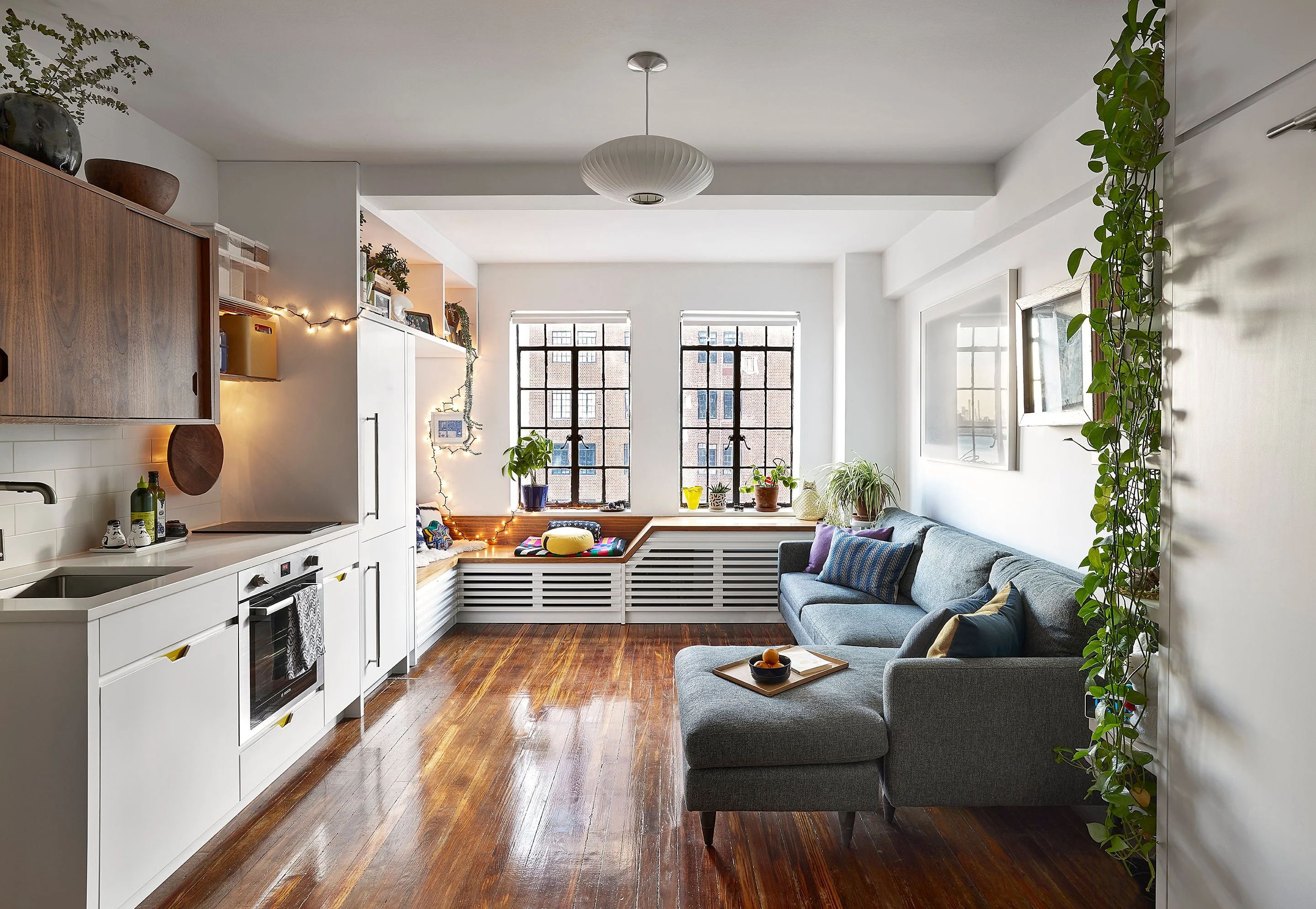 Discovering Efficient Living in a 340-Square-Foot NYC Apartment